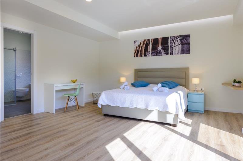5 Bedroom Villa with Pool and Sea View Terrace near Dubrovnik, Sleeps 10 - 12