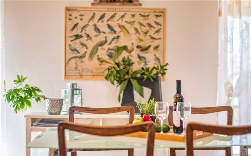 2 Bedroom Villa with Pool near Umag, sleeps 4