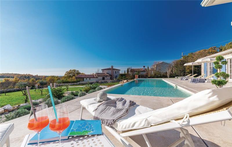 Villa in Porec, photograph 4