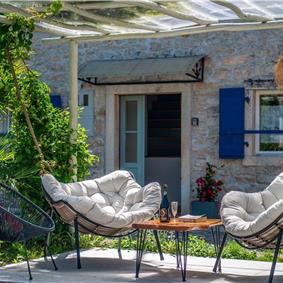 2 Bedroom Villa with Pool near Umag, sleeps 3