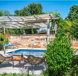 2 Bedroom Villa with Pool near Umag, sleeps 3