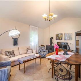 2 Bedroom Villa with Pool near Umag, sleeps 3