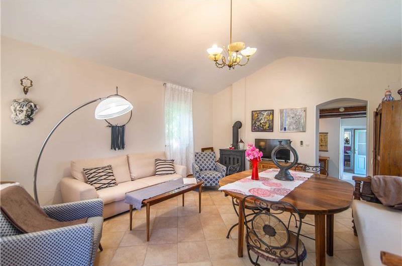 2 Bedroom Villa with Pool near Umag, sleeps 3