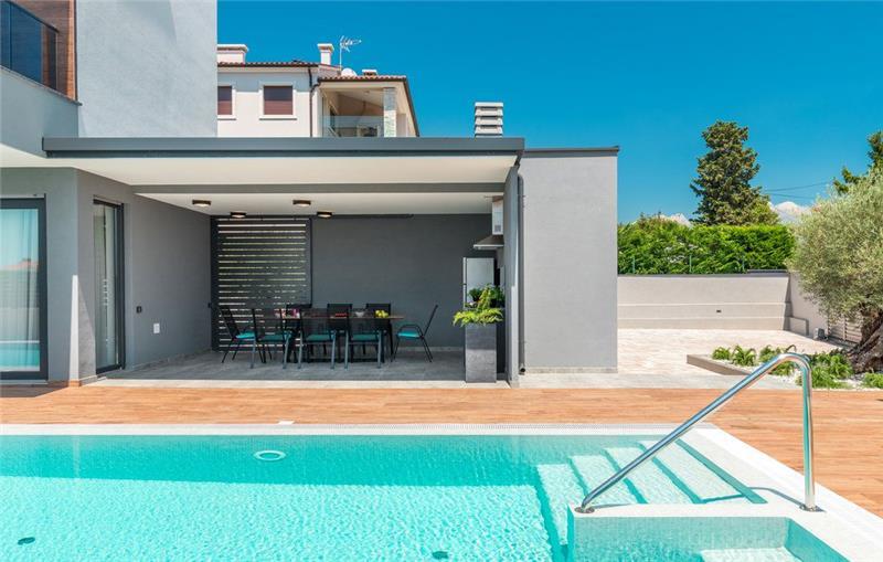 Sea-view villa in Fazana, photograph 9