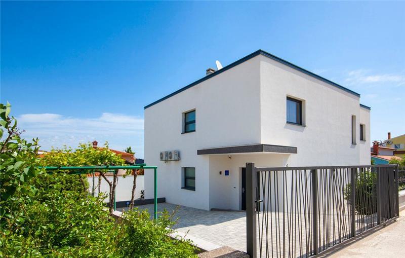 Villa in Pula, photograph 7