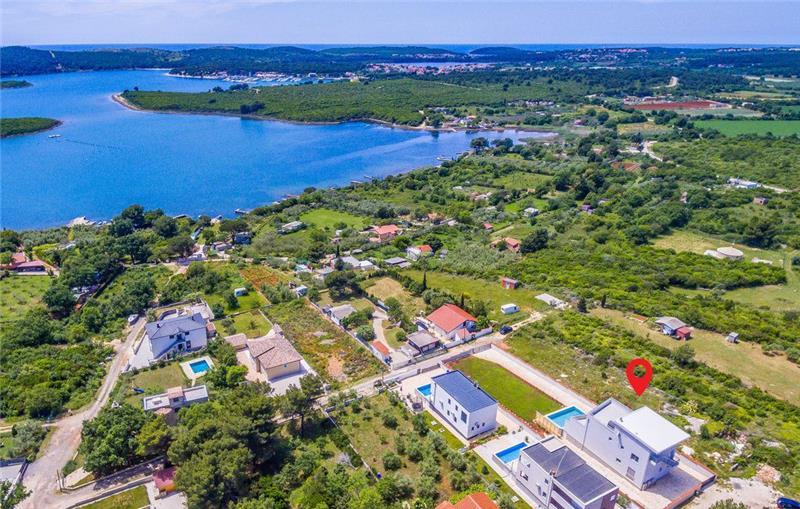Sea-view villa in Medulin, photograph 5