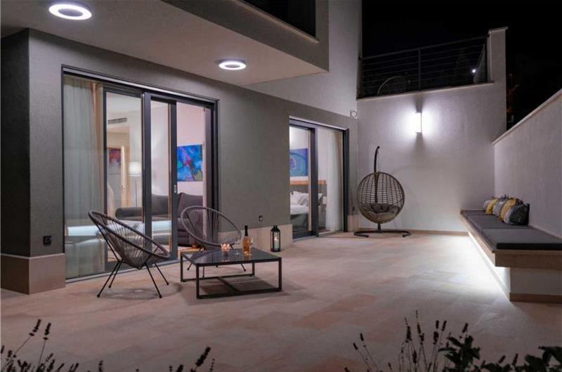 4 Bedroom Villa with Heated Pool near Supetar, Brac Island, Sleeps 8