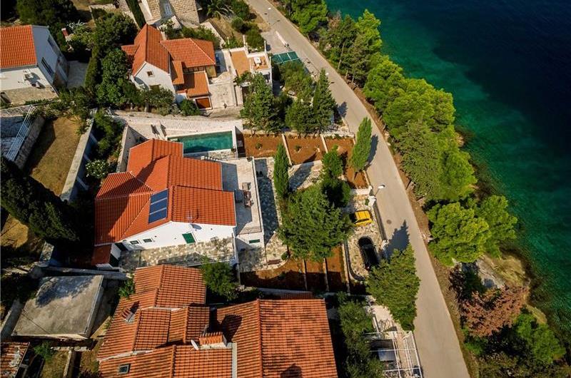 3 Bedroom Beachfront Villa with Heated Pool near Splitska, Brac Island Sleeps 6-8