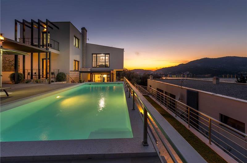 4 bedroom villa with pool and sea views near Dubrovnik sleeps 8