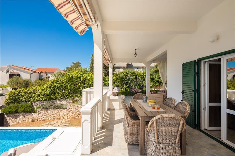 4 Bedroom Villa with Pool near Milna, Brac Island Sleeps 8 