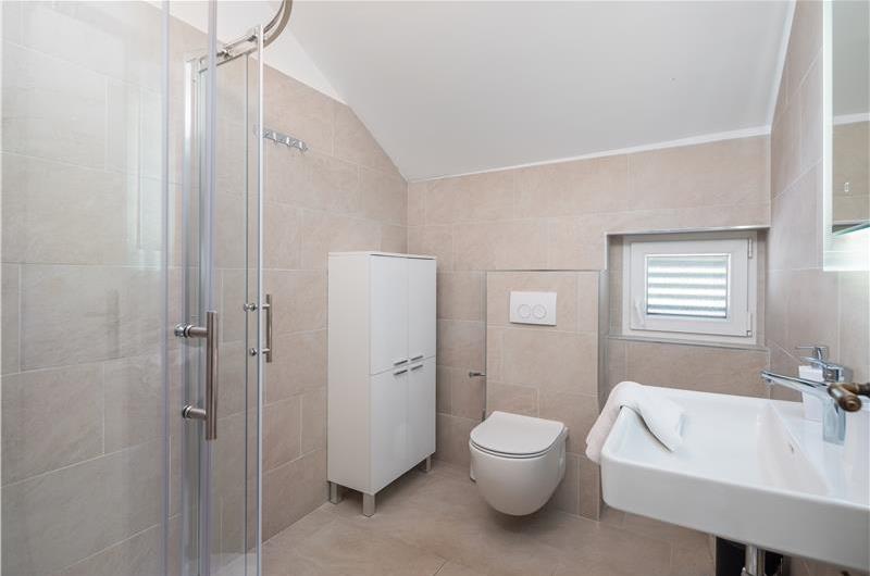 4 Bedroom Villa with Pool near Milna, Brac Island Sleeps 8 