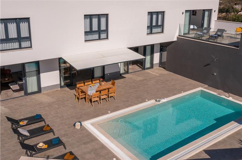 4 Bedroom Villa with Pool near Milna, Brac Island Sleeps 8 