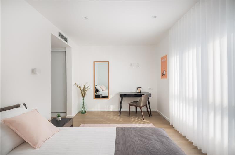 4 Bedroom Villa with Pool near Milna, Brac Island Sleeps 8 