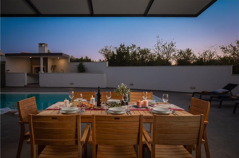 4 Bedroom Villa with Pool near Milna, Brac Island Sleeps 8 