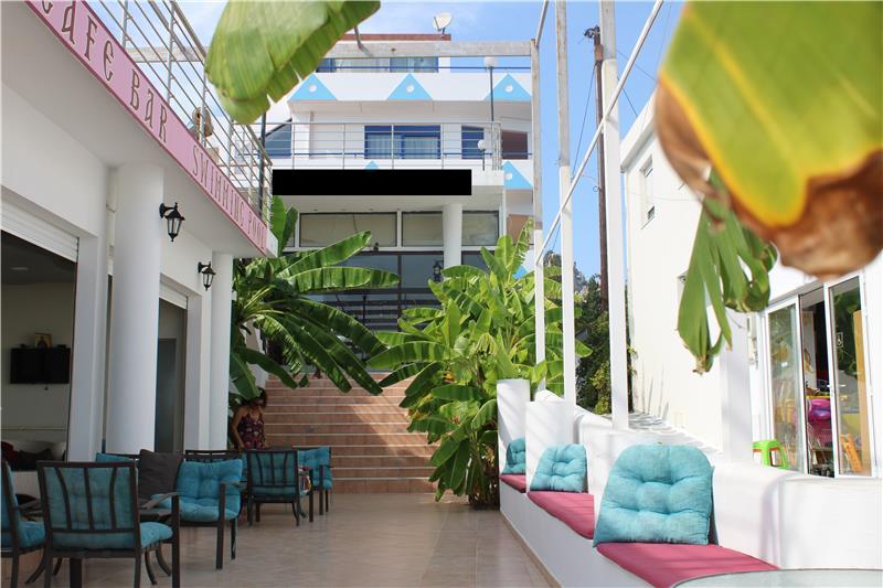 Beachfront villa in Rhodes, photograph 14