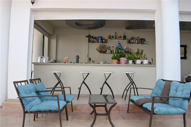 Beachfront villa in Rhodes, photograph 7