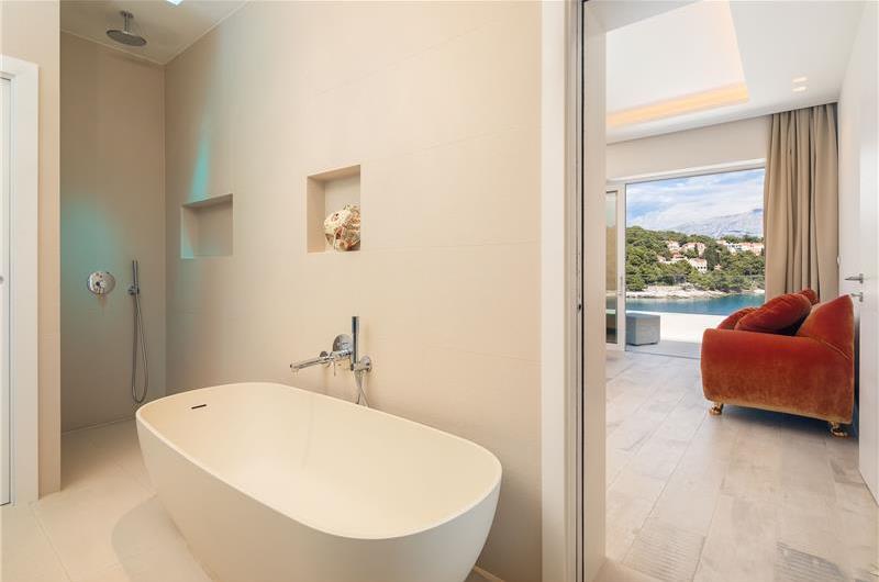 Luxury 6 Bedroom Brac Island Beach Front Villa With Heated Infinity Pool and lift near Sumartin sleeps 12