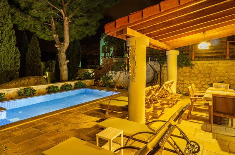 3 Bedroom Villa with Pool and Club House Facilties near Kalkan, Sleeps 6