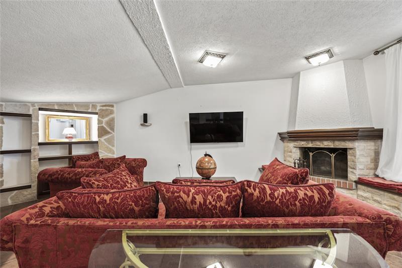 Sea-view villa in Split, photograph 11