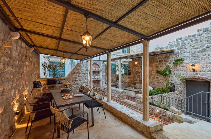 5 Bedroom Villa with Balcony & Terrace in Dubrovnik, sleeps 10