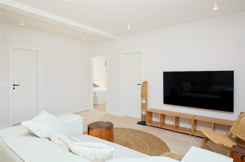 4 Bedroom villa with pool in Mlini, Sleeps 8