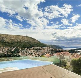 5-bedroom luxury villa with heated roof top infinity pool and stunning panoramic views of Dubrovnik City. Sleeps 10