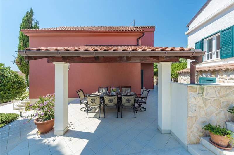 3-Bedroom villa with annex and pool in Mlini near Dubrovnik, Sleeps 8