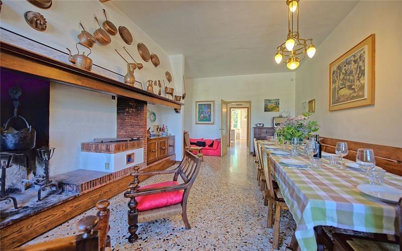 Beachfront villa in Tuscany, photograph 14