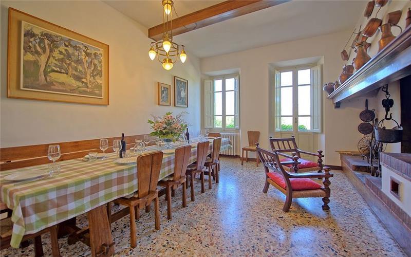 Beachfront villa in Tuscany, photograph 12
