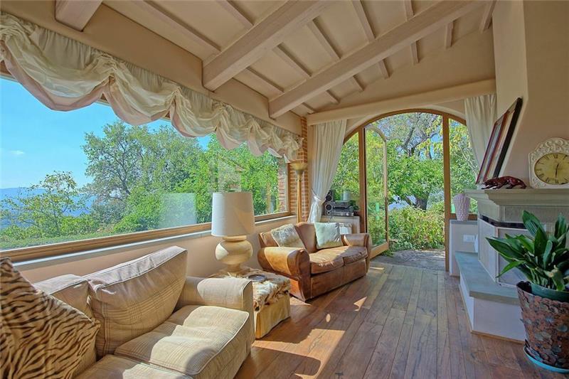 Villa in Tuscany, photograph 9