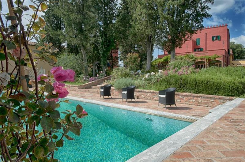 Villa in Tuscany, photograph 4