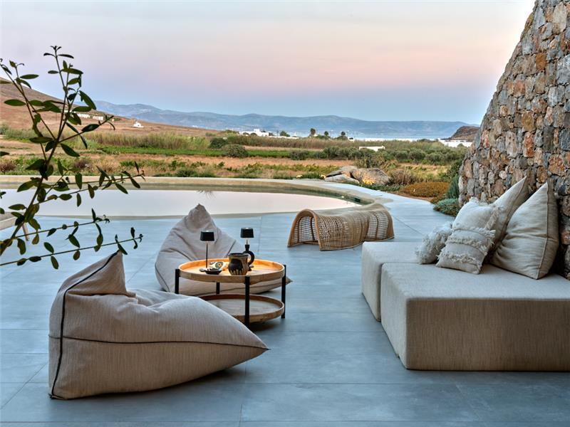 Sea-view villa in Paros, photograph 11