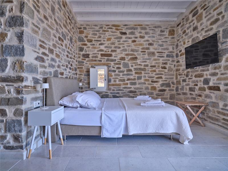 Sea-view villa in Paros, photograph 21