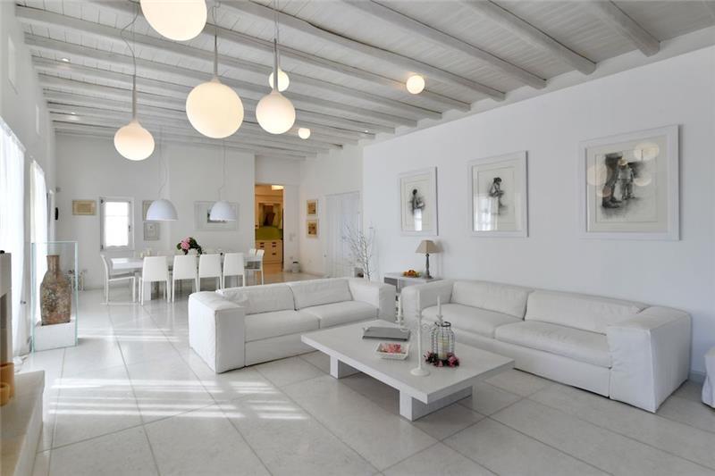 Sea-view villa in Paros, photograph 12