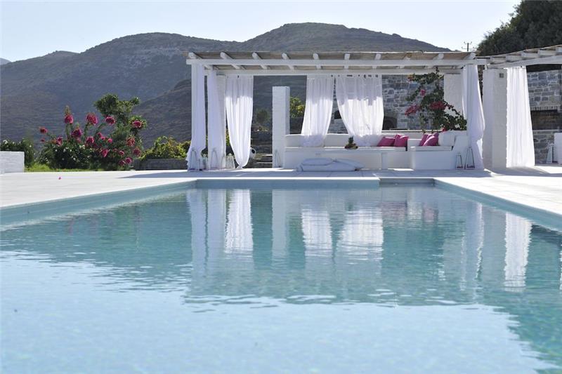 Sea-view villa in Paros, photograph 4