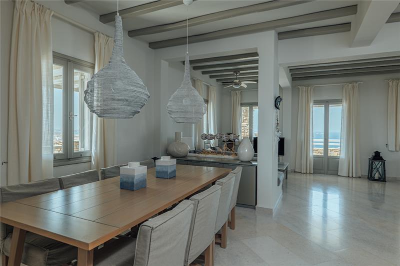 Sea-view villa in Paros, photograph 17