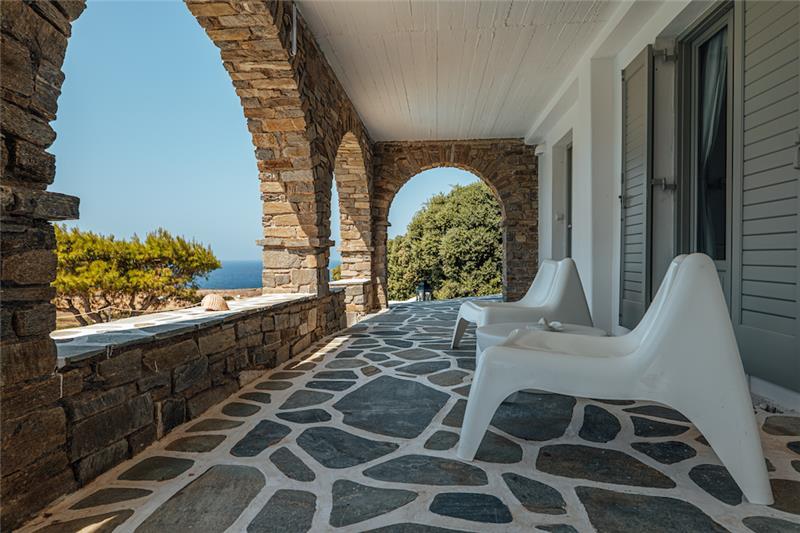 Sea-view villa in Paros, photograph 8