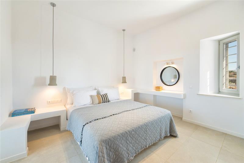 Sea-view villa in Paros, photograph 26