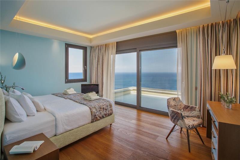 Sea-view villa in Heraklion, photograph 26