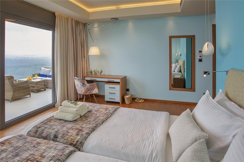 Sea-view villa in Heraklion, photograph 25