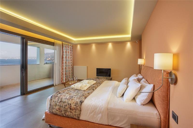 Sea-view villa in Heraklion, photograph 22