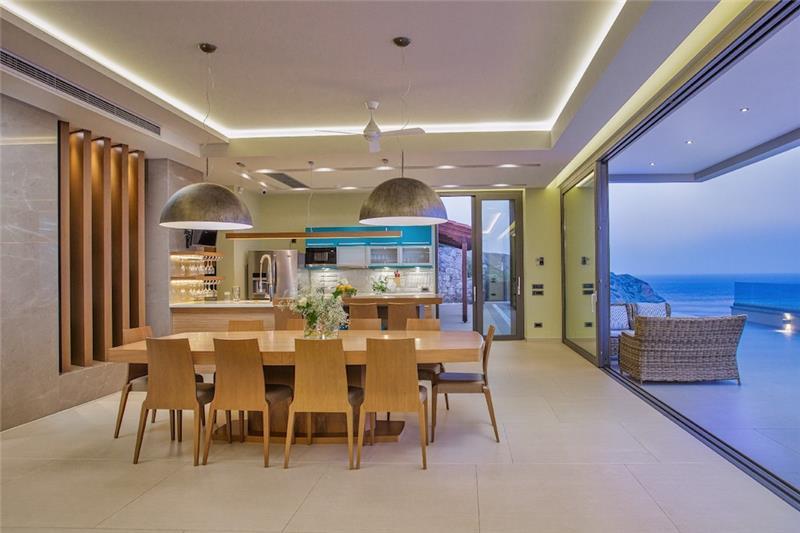 Sea-view villa in Heraklion, photograph 12