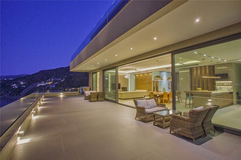 Sea-view villa in Heraklion, photograph 7