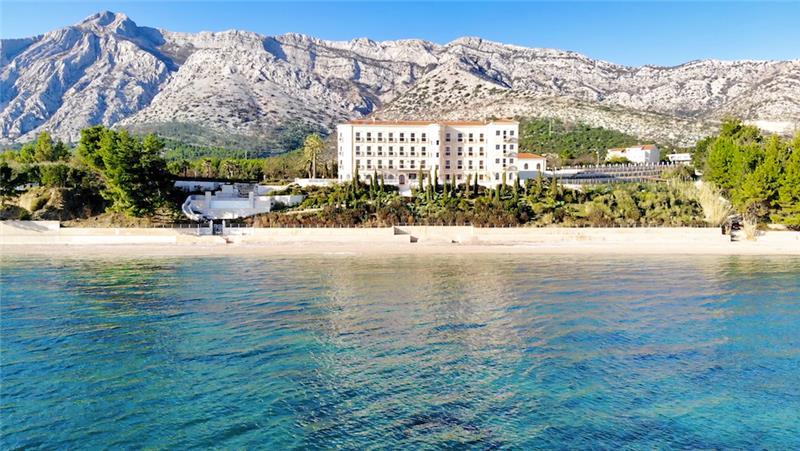 Beachfront villa in Orebic, photograph 7