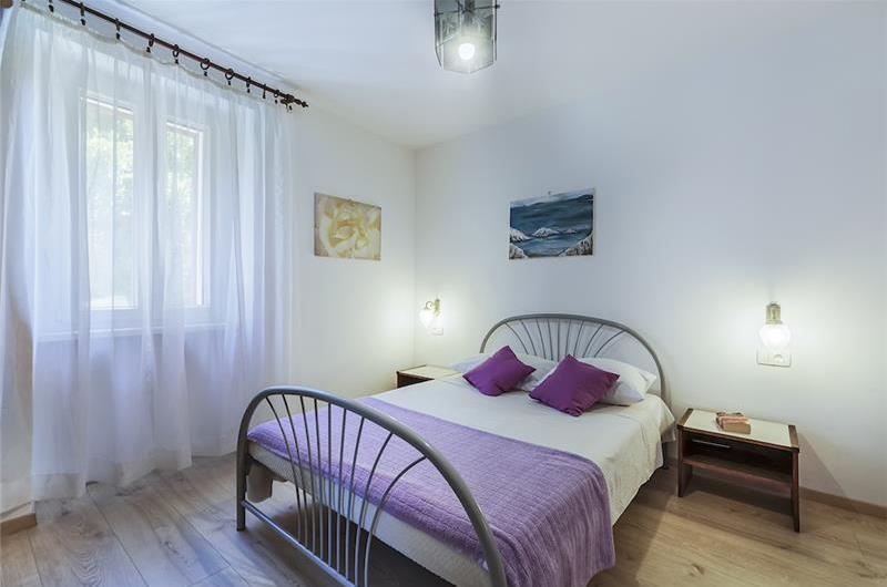 6 bedroom villa with pool near Labin, Istria, sleeps 12