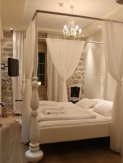 10 bedroom waterfront villa with pool near Dobrota, Kotor Bay, sleeps 22