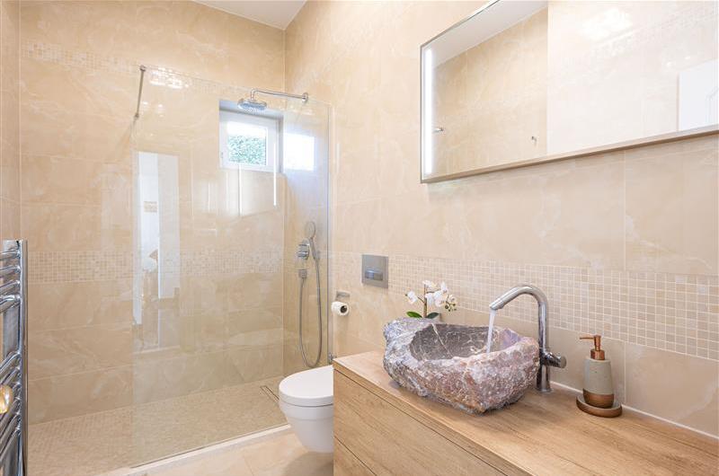 5 bedroom beachfront villa with pool on Ciova Island, Trogir, sleeps 12