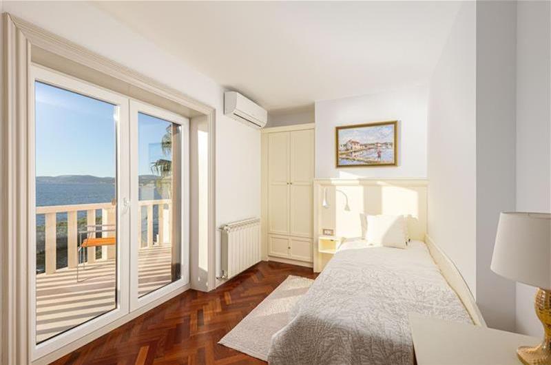5 bedroom beachfront villa with pool on Ciova Island, Trogir, sleeps 12