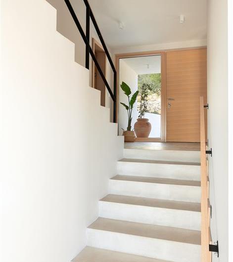 3 bedroom villa with pool and sea views Hvar island sleeps 6