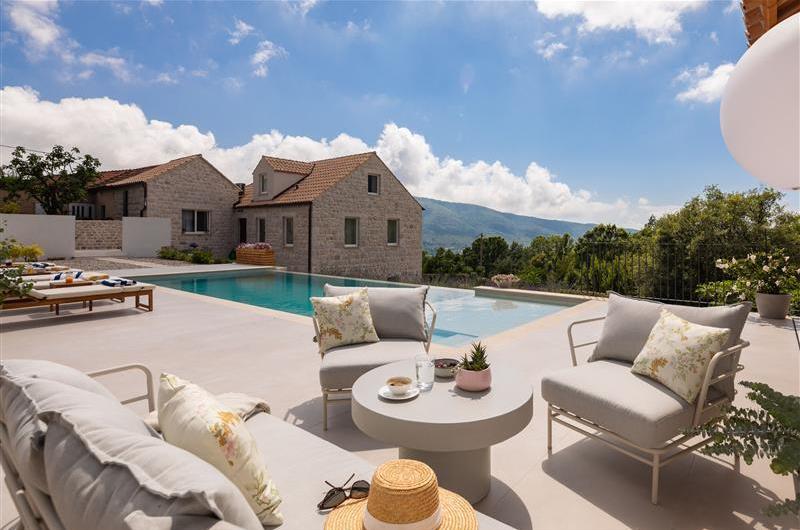 3 bedroom countryside villa with pool near Gruda, Konavle, sleeps 6